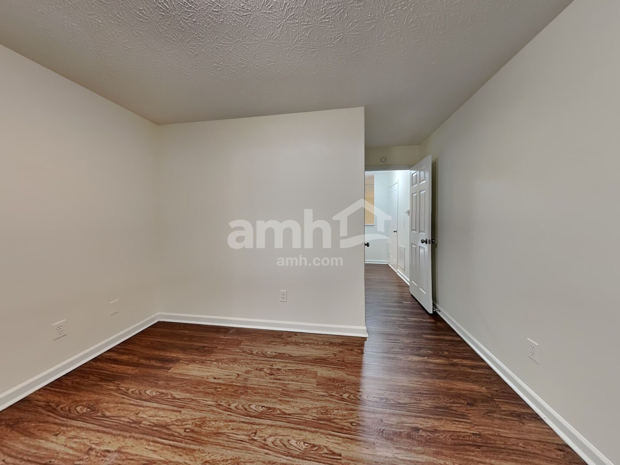 Building Photo - 4618 Noah Overlook W