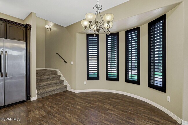 Building Photo - 2436 Eastern Sky St