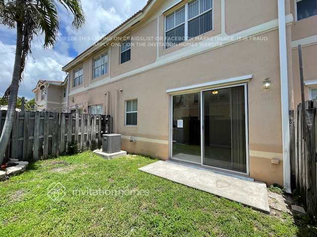 Building Photo - 12530 SW 124th Terrace
