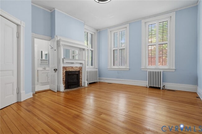 Building Photo - 1527 Grove Ave