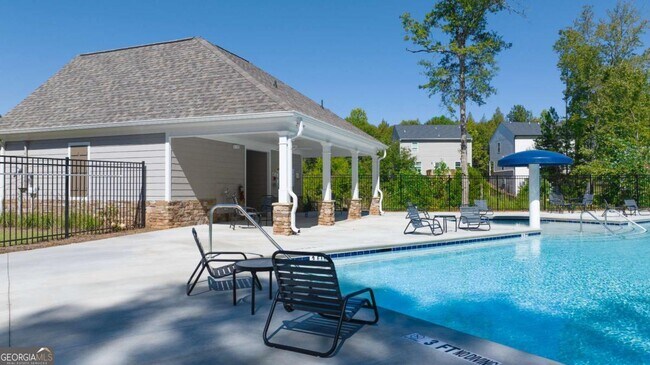 Building Photo - 260 Coastal Dr