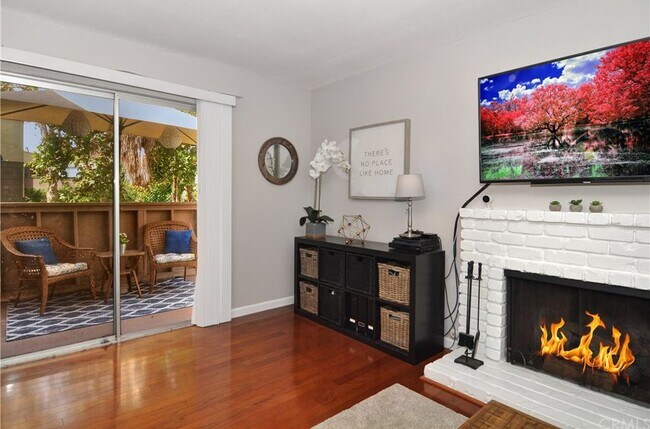 Building Photo - 1270 Cabrillo Park Dr