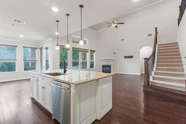 Building Photo - 103 Co Rd 180