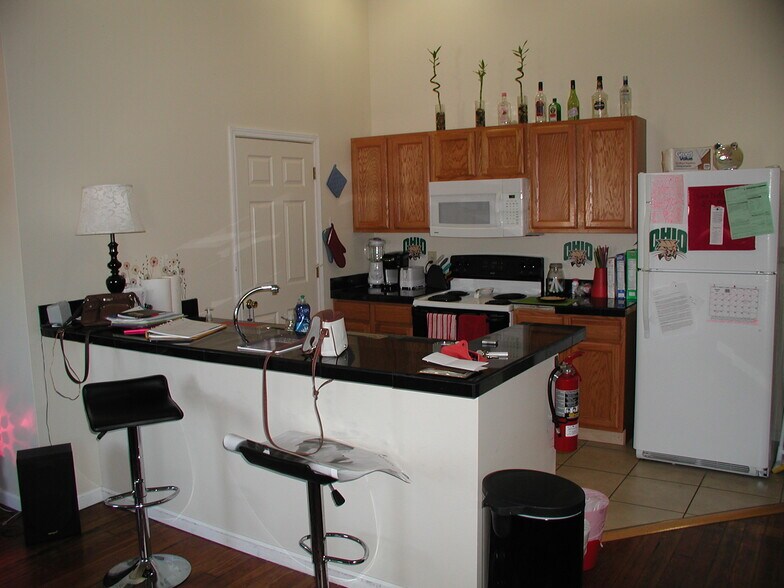 Beautiful and functional kitchen - 38 N Court St