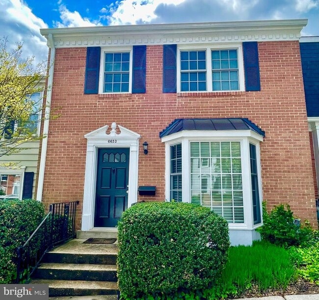 Building Photo - 6633 McLean Ct