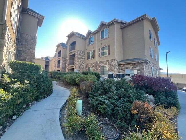 Front Of Building - 235 N 1200 W