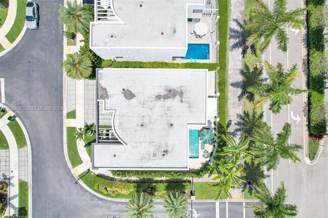 Building Photo - 7509 NW 99th Ave