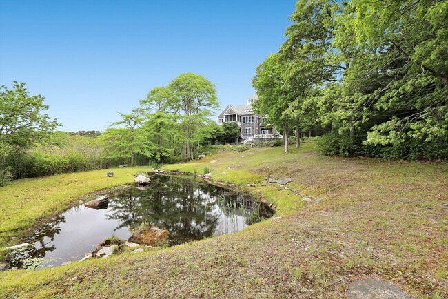 Building Photo - 17 Bourne Point Rd