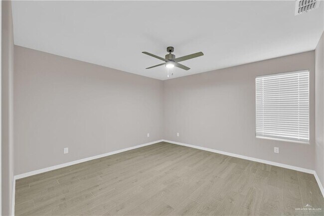 Building Photo - 16 N 23rd St