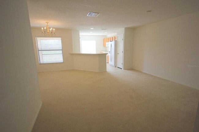 Building Photo - 2510 Edgewater Falls Dr