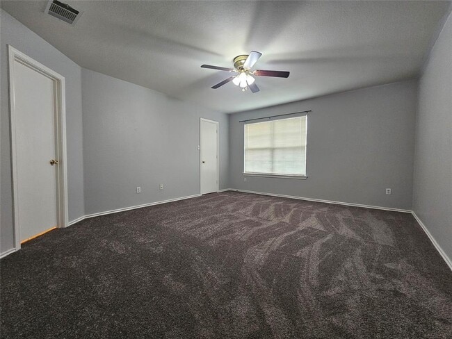 Building Photo - 149 Buttercup Way