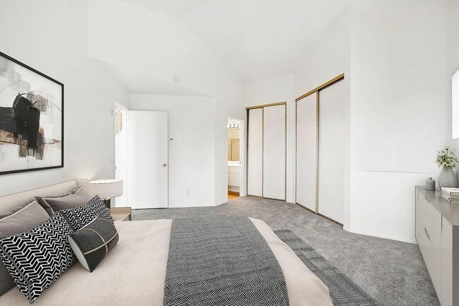 Building Photo - 11355 Affinity Ct