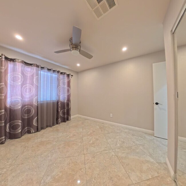 Building Photo - Highly Upgraded, Surround Speakers, Recessed Lightning, Stainless Steel Appliances, Customer Kitc...