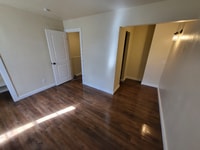 Building Photo - 264 Coventry Ct
