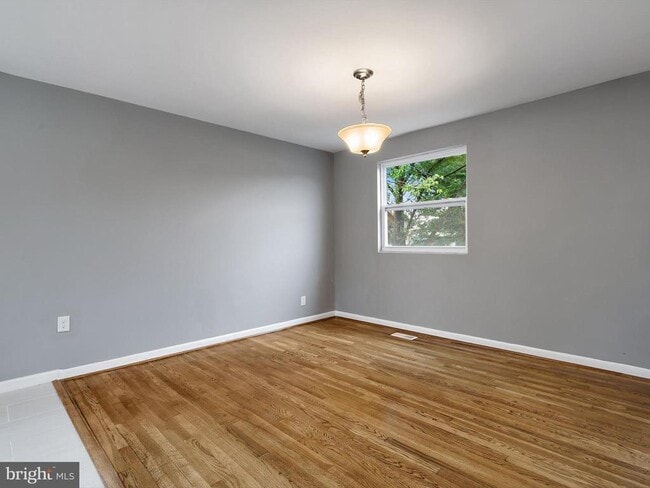Building Photo - 4001 Starbrook Rd