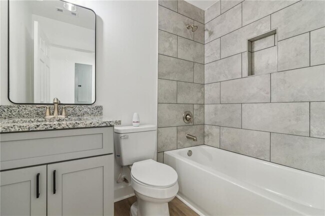 Building Photo - 4179 Hanes Dr
