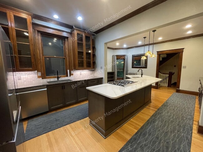 Building Photo - 1458 Cherokee Rd