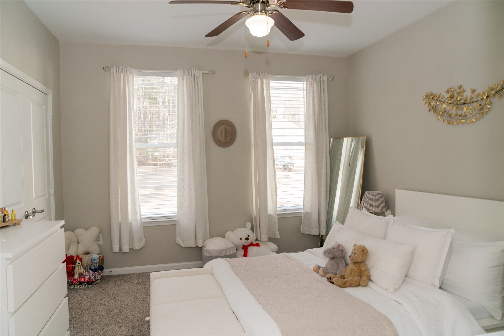 Building Photo - 716 Ironwood Ln