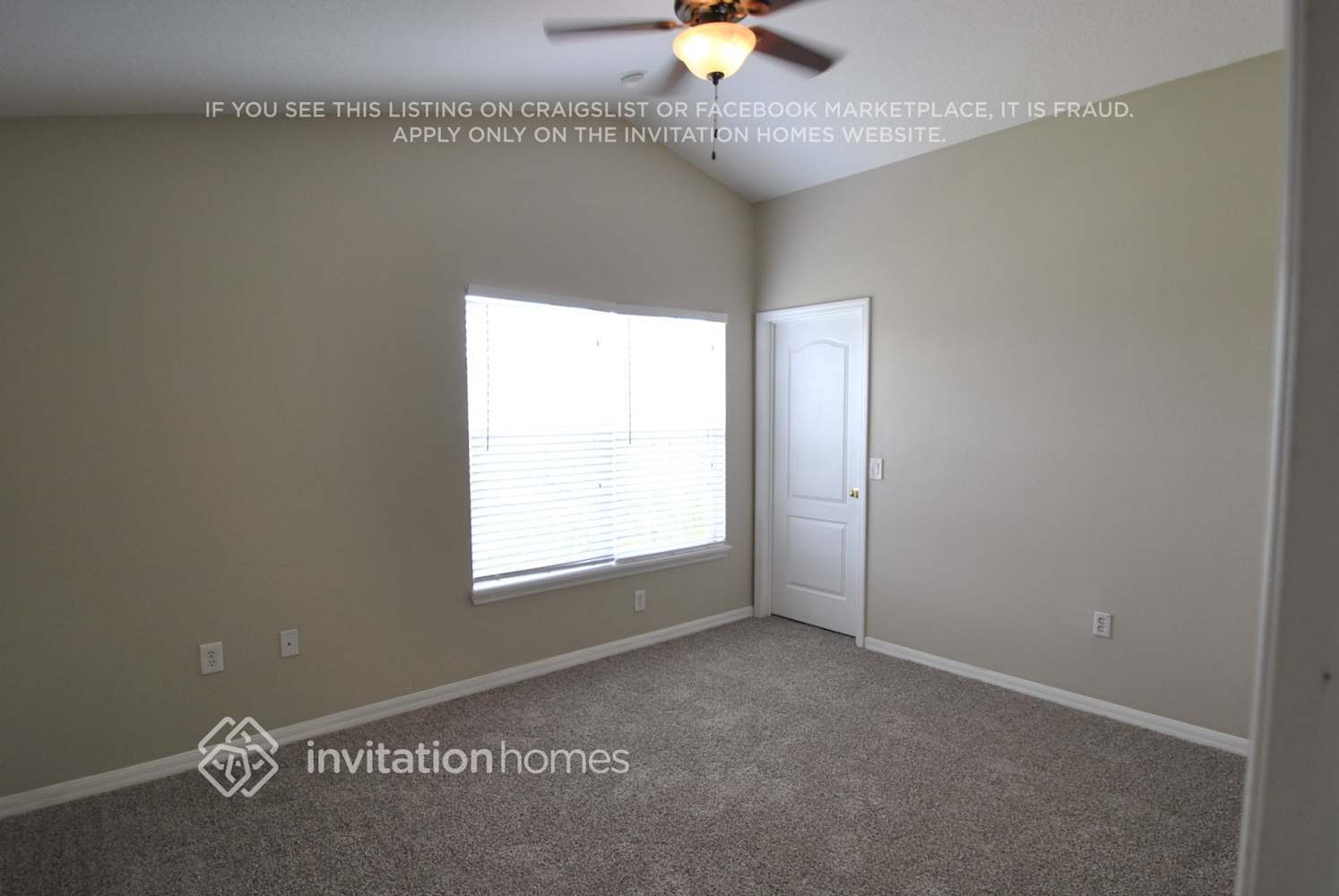 Building Photo - 3144 Dasha Palm Dr