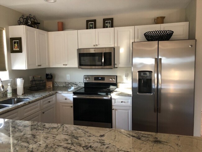 Building Photo - 124 Plantation Cir