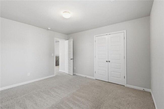 Building Photo - 3237 Cedar Crest Way