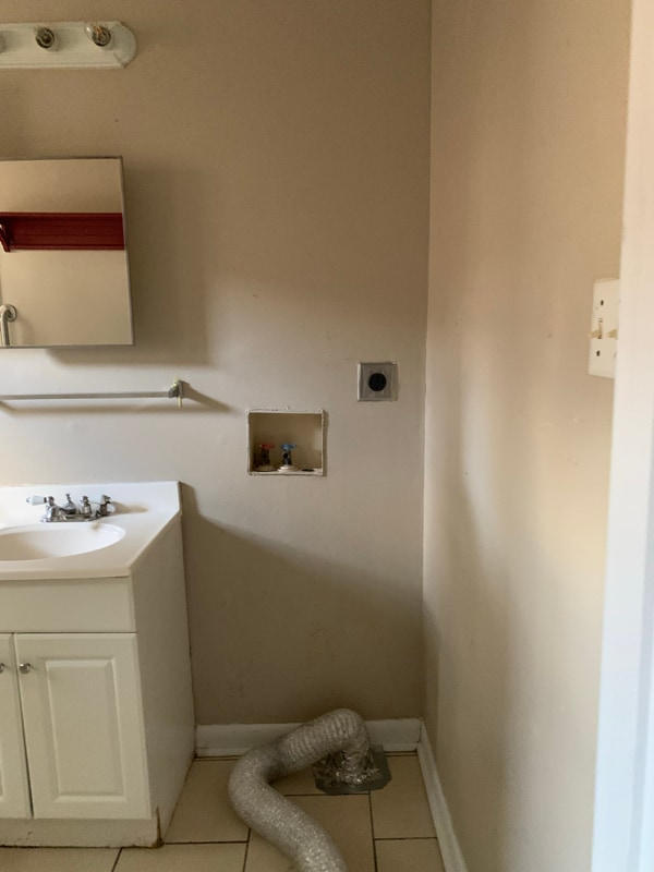 Building Photo - 828 N Dorgenois St