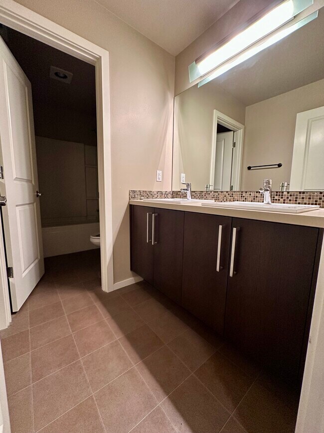 Building Photo - 2707 122nd Place SE