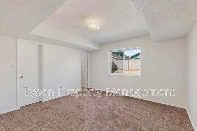 Building Photo - 1301 Amole Vista St SW