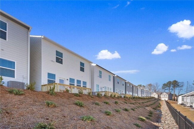 Building Photo - 392 Whitetail Cir