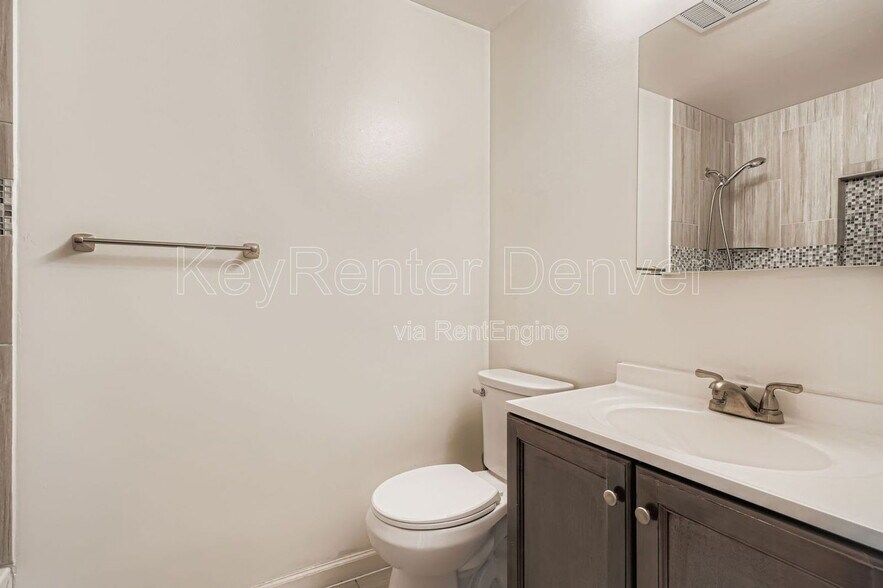 Building Photo - 10503 W 62nd Pl