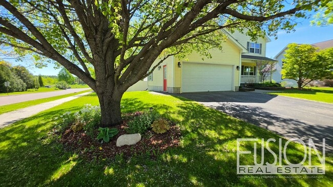 Building Photo - Elegant Four Bedroom Home in Dorset Farms!