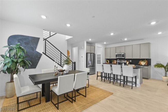 Primary Photo - 1507 Hopeful Lark Ln