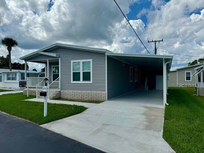 Building Photo - 1270 Plymouth Pl