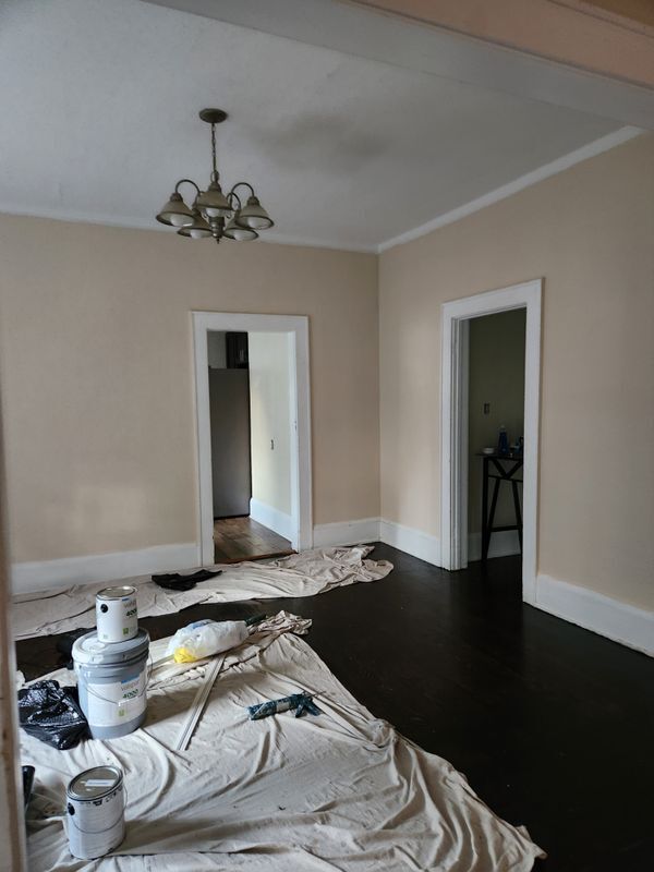 Building Photo - 731 Ave A SW