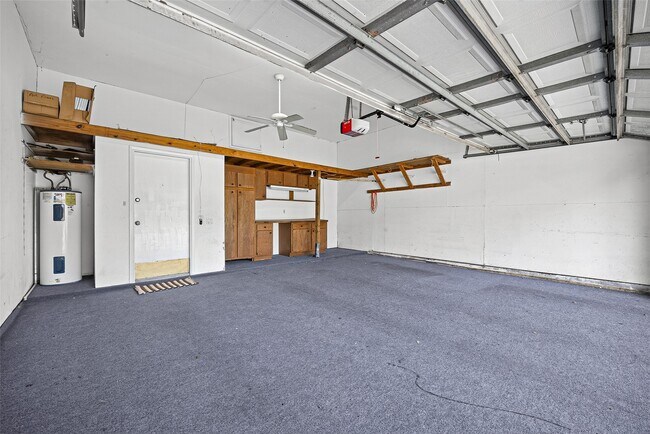 Building Photo - 1344 Chardonnay Dr