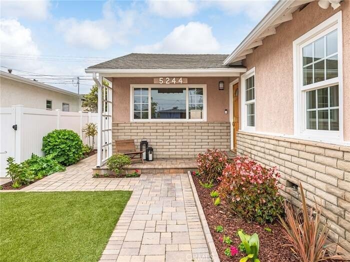 Building Photo - 5244 W 137th Pl