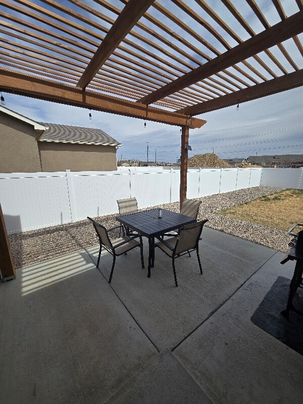 Building Photo - 5212 Crested Hill