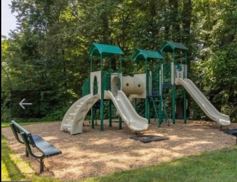Plenty of community green space for walks or play - 600 Campbell Cir