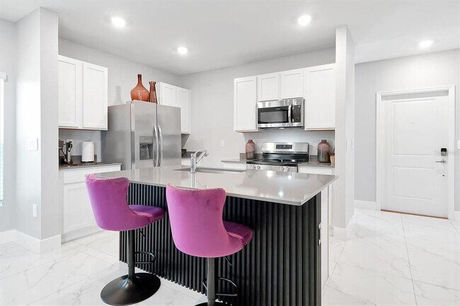 Building Photo - 7245 Sienna Oak Aly