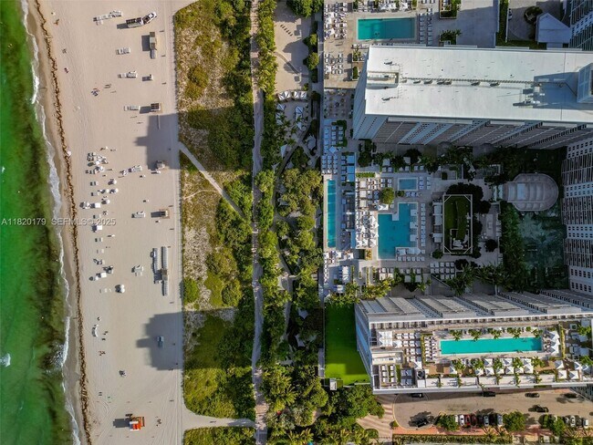 Building Photo - 102 24th St