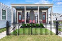 Building Photo - 2036 Third Street