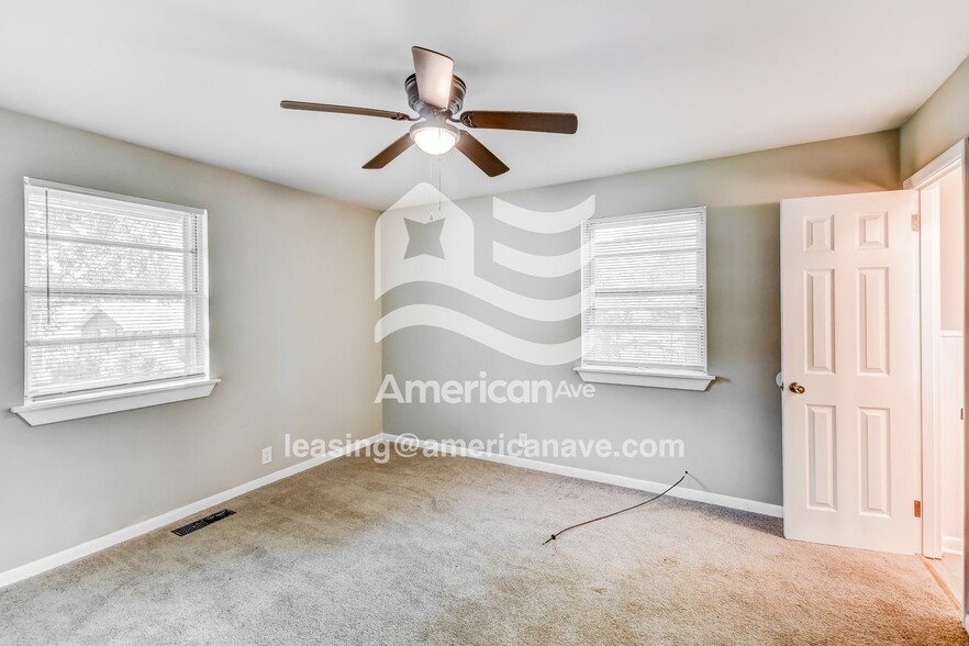 Building Photo - 3116 Cora Ave