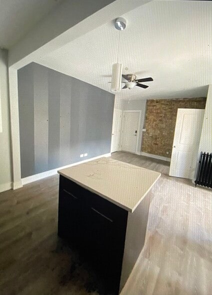 Building Photo - 1651 W Jonquil Ter