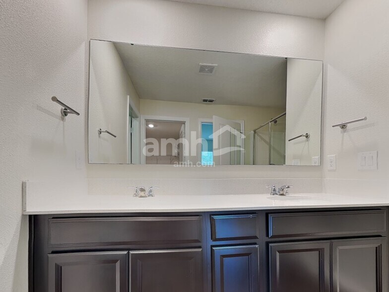 Building Photo - 4351 Seven Canyons Dr