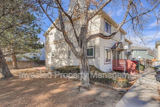 Primary Photo - 17697 E Loyola Dr