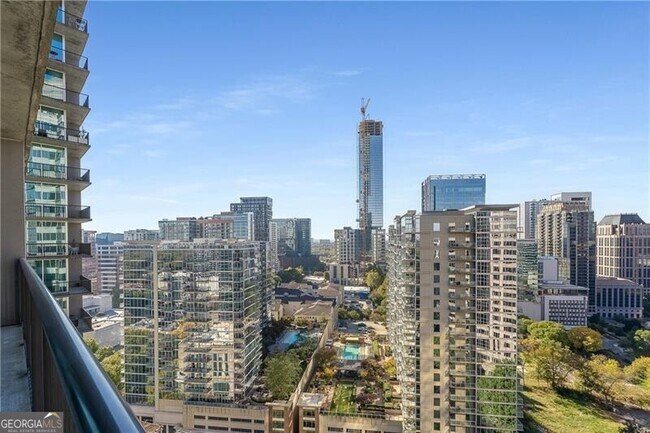 Building Photo - 1080 Peachtree St NE