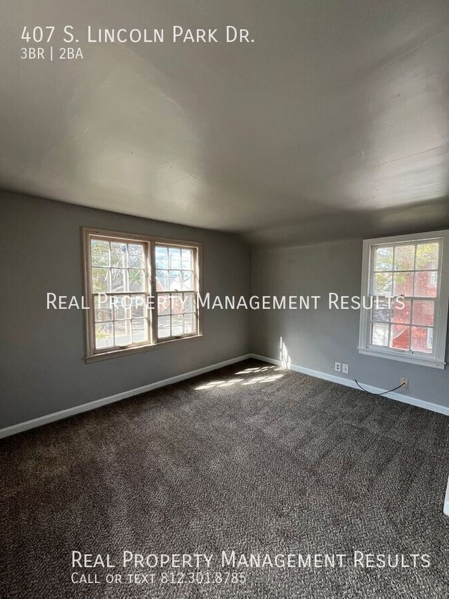 Building Photo - 407 S Lincoln Park Dr