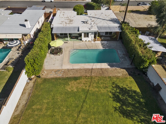 Building Photo - 74125 San Marino Way