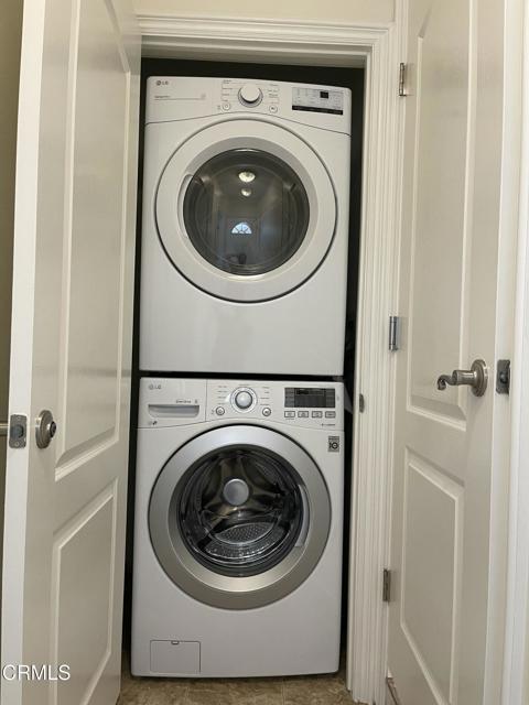 Building Photo - 3226 La Crescenta Ave