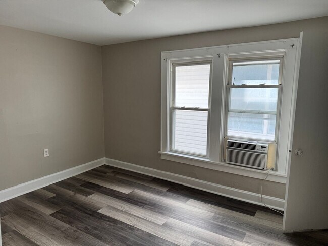 Building Photo - 1879-1881 S 4th St